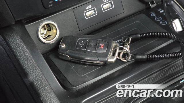 KG Mobility (SsangYong) Rexton Sports Khan Diesel 2.2 4WD Noblesse 2022 — фото 17