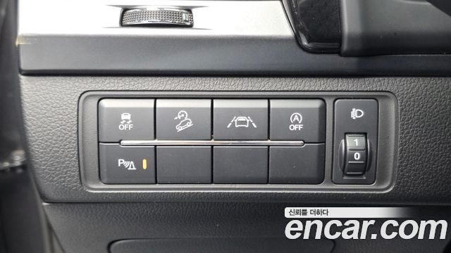 KG Mobility (SsangYong) Rexton Sports Khan Diesel 2.2 4WD Noblesse 2022 — фото 27