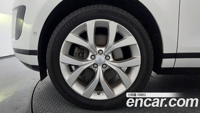 Land Rover Range Rover Evoque (II) P250 SE 2020 — фото 5