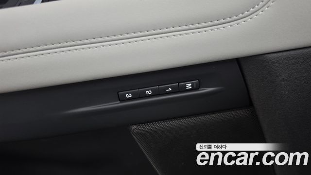 Land Rover Range Rover Evoque (II) P250 SE 2020 — фото 31