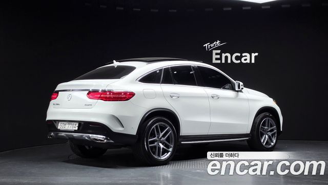 Mercedes-Benz GLE-Class (W166) GLE350 d 4MATIC Coupe 2018 — фото 2