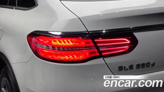 Mercedes-Benz GLE-Class (W166) GLE350 d 4MATIC Coupe 2018 — фото 23