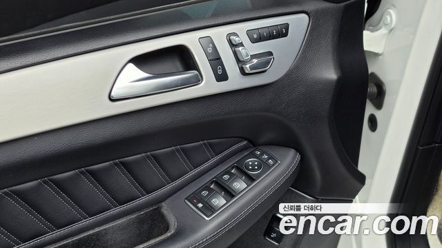 Mercedes-Benz GLE-Class (W166) GLE350 d 4MATIC Coupe 2018 — фото 27