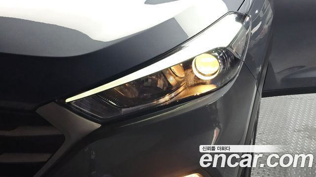 Hyundai Tucson Diesel 2.0 2WD Modern 2016 — фото 22