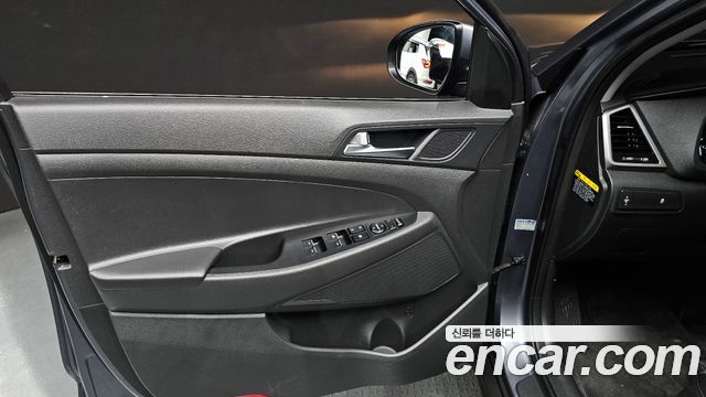 Hyundai Tucson Diesel 2.0 2WD Modern 2016 — фото 24