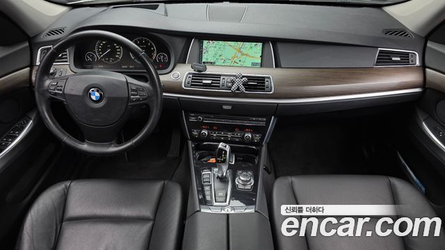 BMW 5 Series GT (F07) GT xDrive 2011 — фото 7