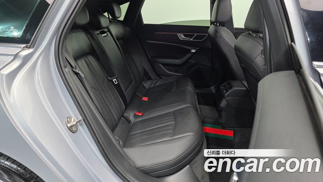 Audi A6 (C8) 40 TDI Premium 2020 — фото 12