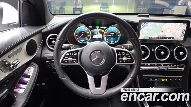 Mercedes-Benz GLC-Class (X253) GLC300e 4MATIC 2021 — фото 13