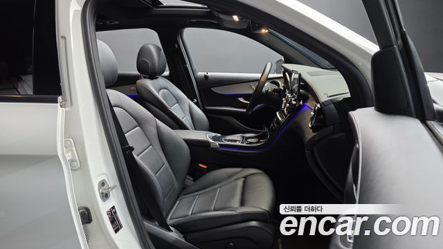 Mercedes-Benz GLC-Class (X253) GLC300e 4MATIC 2021 — фото 26