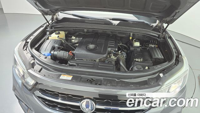 KG Mobility (SsangYong) Rexton Sports Diesel 2.2 4WD Noblesse 2018 — фото 6