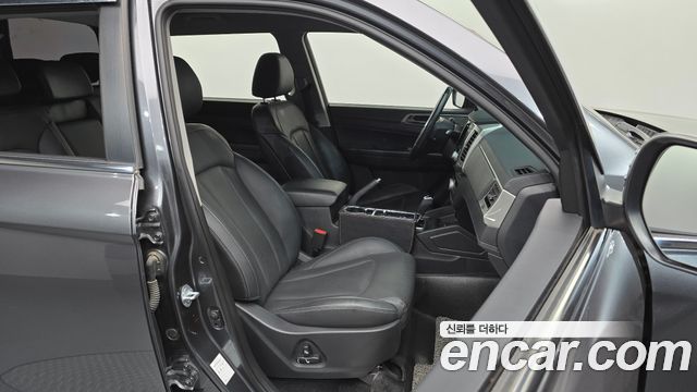 KG Mobility (SsangYong) Rexton Sports Diesel 2.2 4WD Noblesse 2018 — фото 26