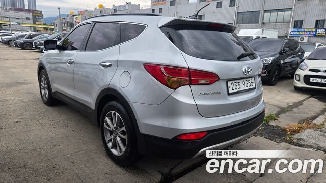 Hyundai Santa Fe (DM) Diesel(e-VGT) 2.0 2WD Premium 2013 — фото 6