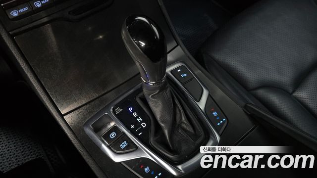 Hyundai Grandeur (HG) HG240 Modern Collection 2016 — фото 9