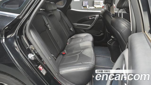 Hyundai Grandeur (HG) HG240 Modern Collection 2016 — фото 11