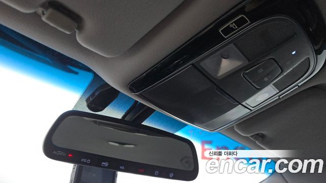 Hyundai Grandeur (HG) HG240 Modern Collection 2016 — фото 19