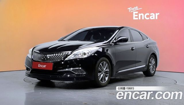Hyundai Grandeur (HG) HG240 Modern Collection