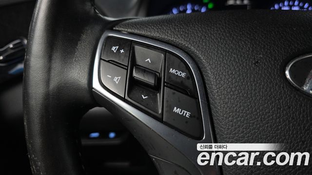 Hyundai Grandeur (HG) HG240 Modern Collection 2016 — фото 28
