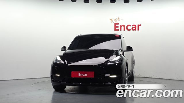 Tesla Model Y Standard Range RWD 2021 — фото 3