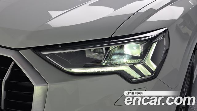 Audi Q3 (F3) 35 TDI Premium 2023 — фото 22