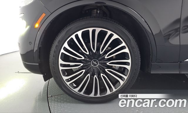 Lincoln Aviator (II) 3.0 Black Label AWD 2022 — фото 5
