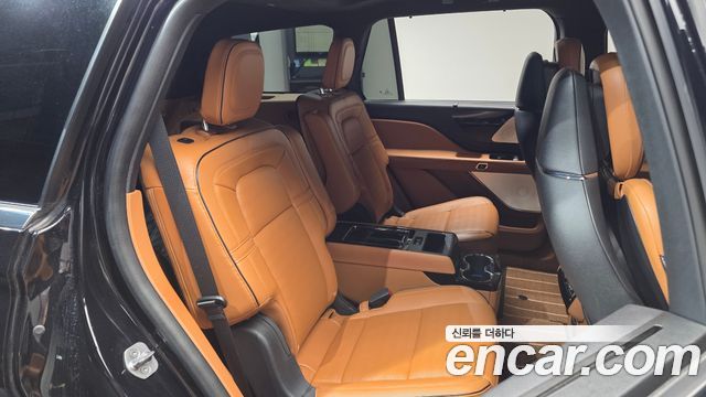 Lincoln Aviator (II) 3.0 Black Label AWD 2022 — фото 16