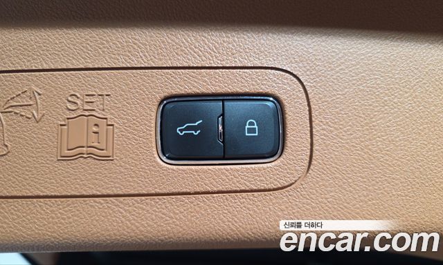 Lincoln Aviator (II) 3.0 Black Label AWD 2022 — фото 21