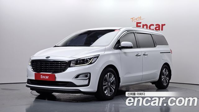 Kia Carnival 11-Seater Prestige