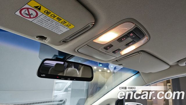Kia Carnival 11-Seater Prestige 2019 — фото 16