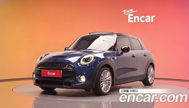 MINI Cooper S 5Door Standard 3rd