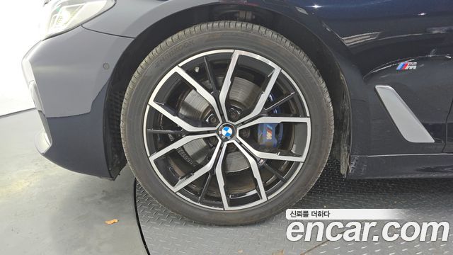 BMW 5 Series (G30) 530i M Sport Package 2021 — фото 5