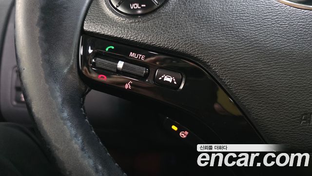 Kia K9 3.8 GDI Executive 2015 — фото 16