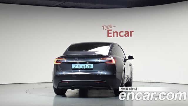 Tesla Model 3 RWD 2025 — фото 4