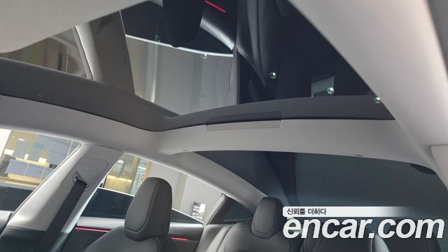 Tesla Model 3 RWD 2025 — фото 19