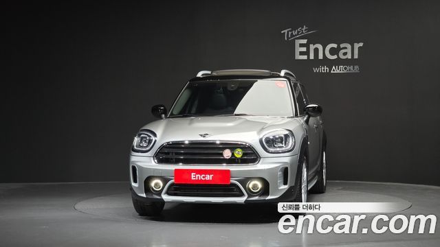 MINI Cooper Countryman Classic Plus Launch Pack 2nd Gen 2023 — фото 3