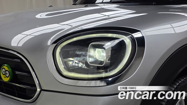 MINI Cooper Countryman Classic Plus Launch Pack 2nd Gen 2023 — фото 22