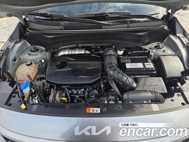Kia Seltos Gasoline 1.6 Turbo 2WD Signature 2023 — фото 6