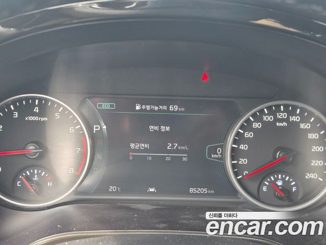 Kia Seltos Gasoline 1.6 Turbo 2WD Signature 2023 — фото 8