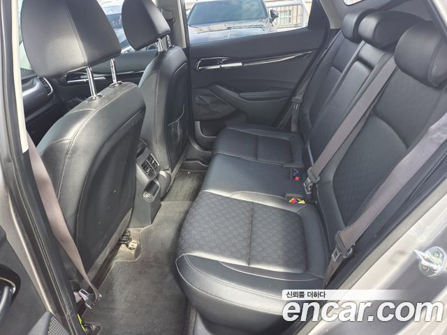 Kia Seltos Gasoline 1.6 Turbo 2WD Signature 2023 — фото 10