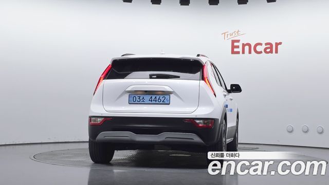 Kia Niro EV Air 2023 — фото 4