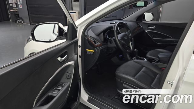 Hyundai Santa Fe The Prime Diesel 2.0 2WD Modern 2016 — фото 10