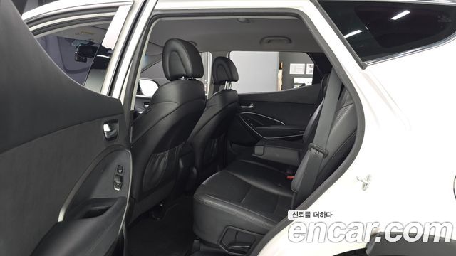 Hyundai Santa Fe The Prime Diesel 2.0 2WD Modern 2016 — фото 11