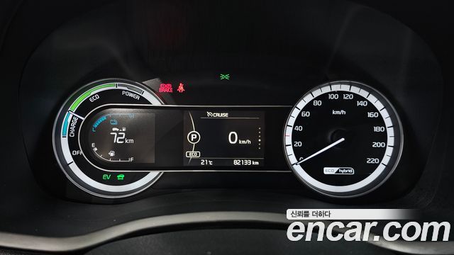 Kia Niro Prestige 2018 — фото 8