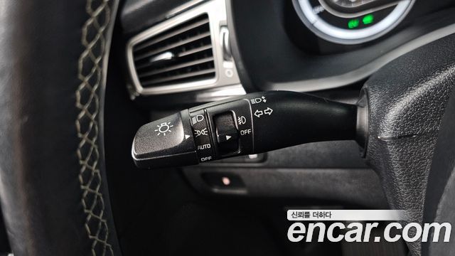 Kia Niro Prestige 2018 — фото 28
