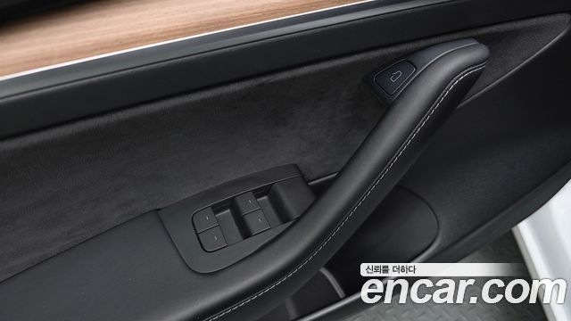 Tesla Model 3 Long Range AWD 2021 — фото 28