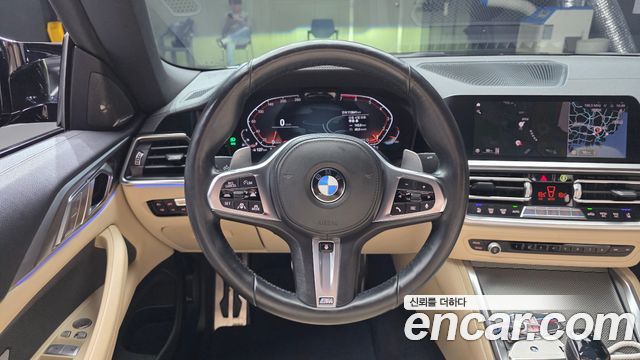 BMW 4 Series (G22) 420i M Sport Convertible 2021 — фото 12