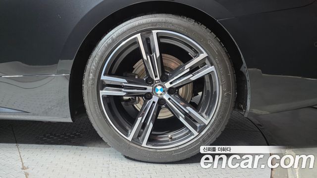 BMW 4 Series (G22) 420i M Sport Convertible 2021 — фото 21