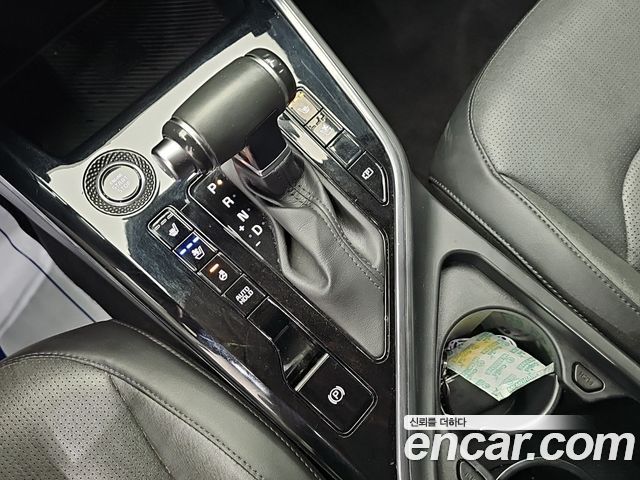 Kia Niro Prestige 2022 — фото 8