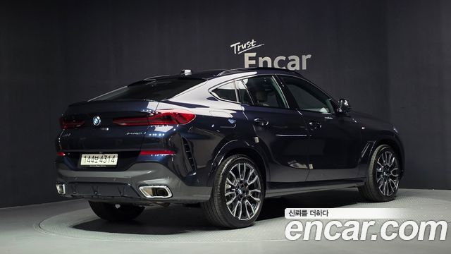 BMW X6 (G06) xDrive40i M Sport 2025 — фото 2