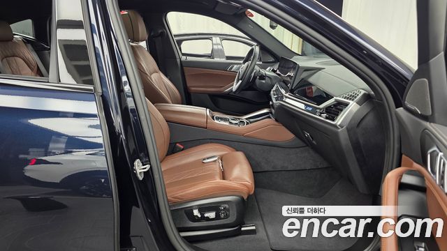 BMW X6 (G06) xDrive40i M Sport 2025 — фото 11