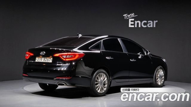 Hyundai Sonata (LF) 2.0 Smart 2015 — фото 2